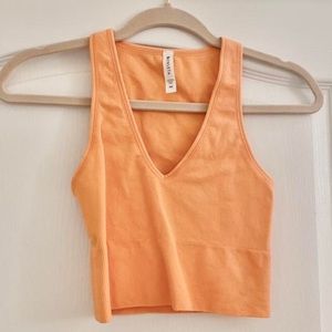 Athleta aurora rib crop tank